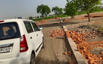 Plot For Sale in A1 Residence, Roza Jalalpur