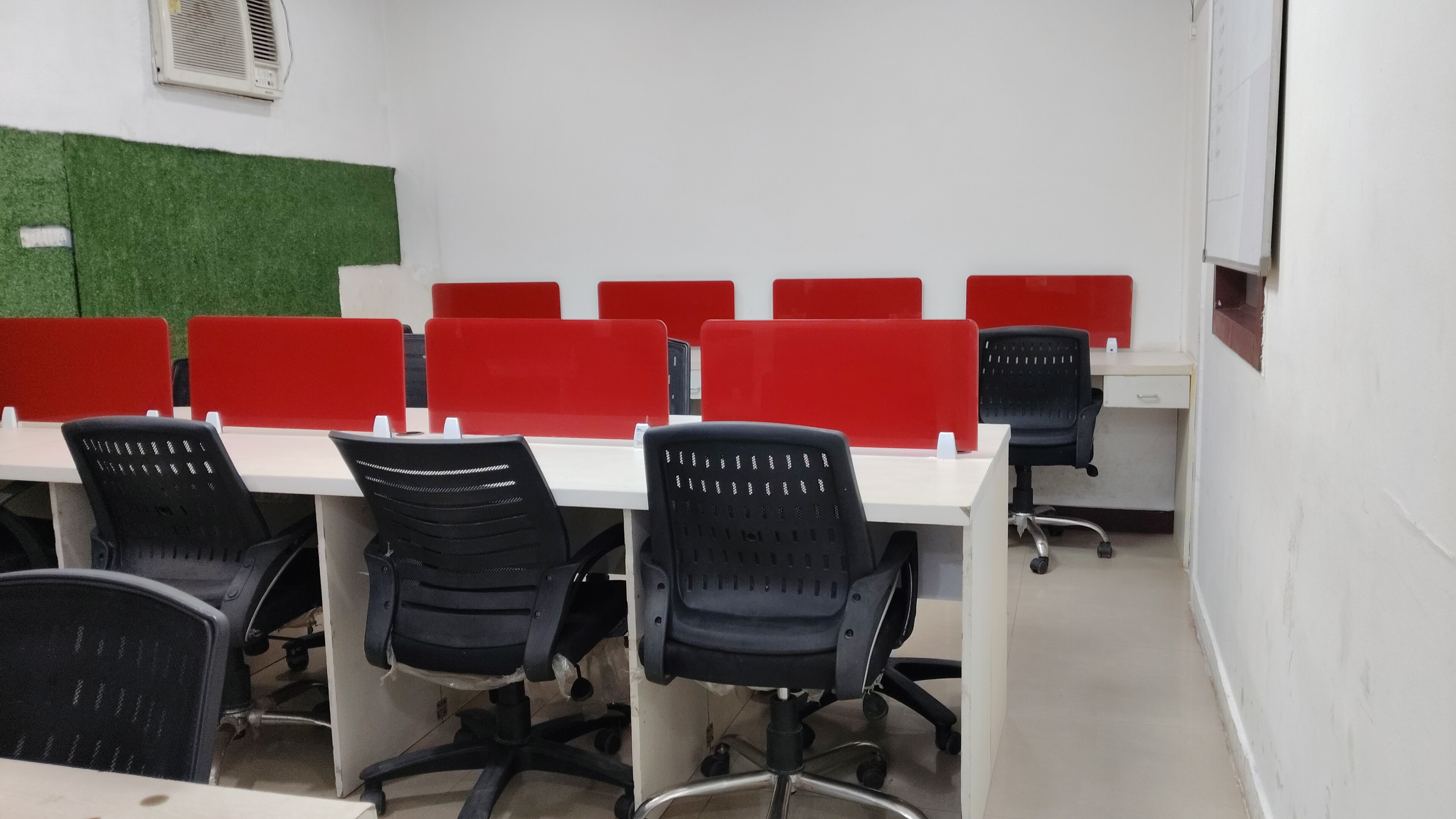 Office Space For Rent in Sector 3