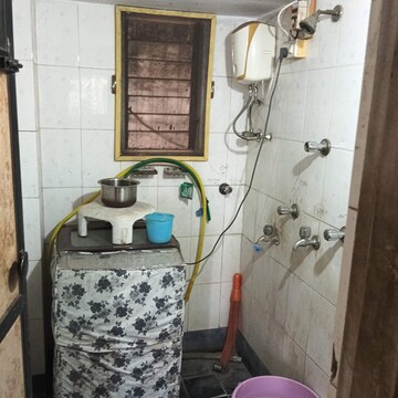 Bathroom in 1 BHK Apartment at Balaji complex Dombivli, Dombivli East – for Rent