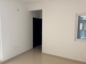 Room in 2 BHK Apartment at Shriram 107 South East, Attibele – for Sale