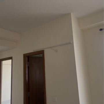 Room in 3 BHK Apartment at Ramprastha Primera, Sector 37d – for Rent