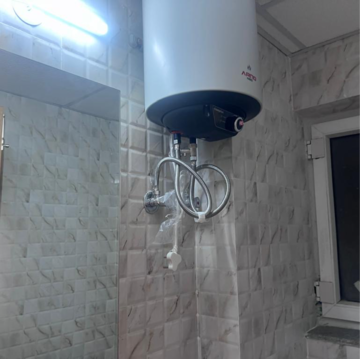 Bathroom in 3 BHK Apartment at Ramprastha Primera, Sector 37d – for Rent