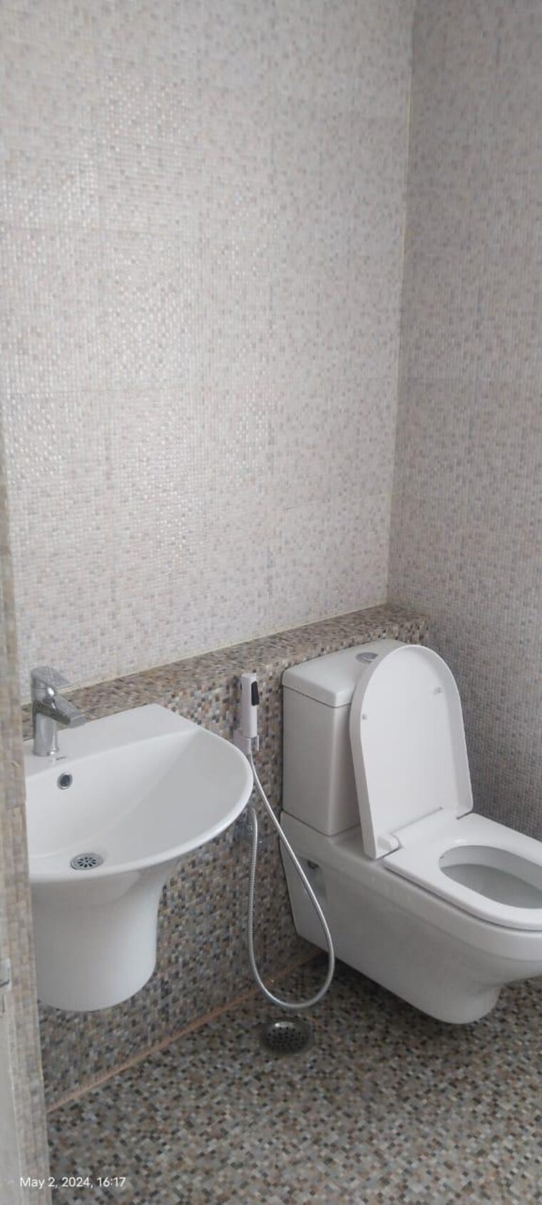 Bathroom, smart-world-one-dxp 2.5 Bedroom 1370 Sq.Ft. Apartment In Sector 113 Gurgaon 9031978