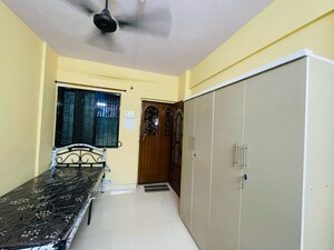 Room in  Pg at Vansh Apartment, Ghansoli – for Rent