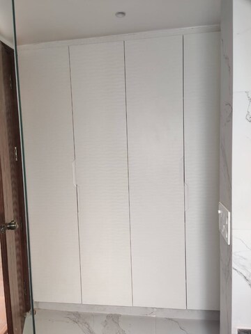 Building Lobby in 3 BHK Builder Floor at Palam Vihar Residents Association, Palam Vihar – for Rent