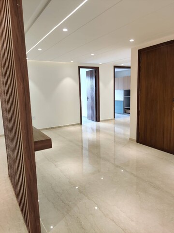 Room in 3 BHK Builder Floor at Palam Vihar Residents Association, Palam Vihar – for Rent