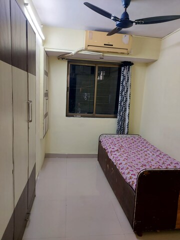 Bedroom in 2 BHK Apartment at Kanchan - Mrig Apartment, Andheri East – for Rent