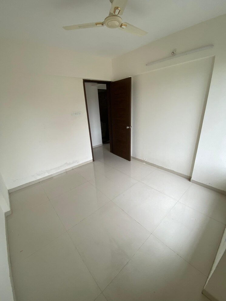 Room, blue-27th-avenue 3 Bedroom 1450 Sq.Ft. Apartment In Bavdhan Pune 9032014