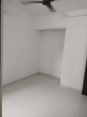 Room in 2 BHK Apartment at Puneet Prime, Kurla – for Rent