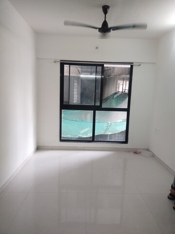 Room in 2 BHK Apartment at Puneet Prime, Kurla – for Rent