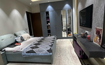6+ BHK Independent House For Sale in Sector 53