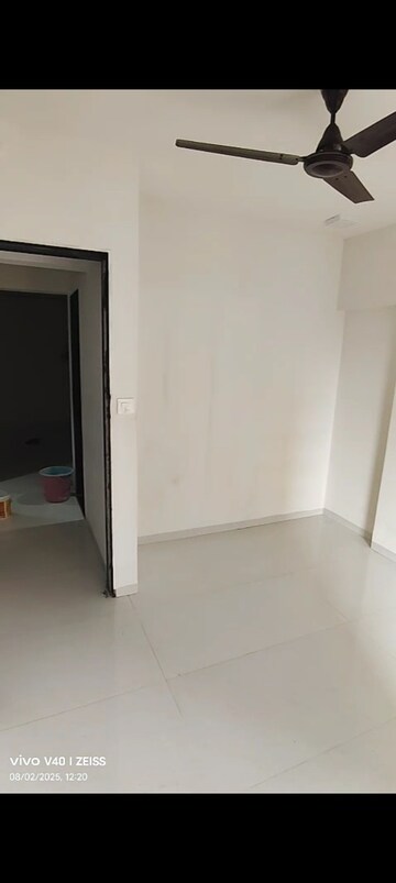 Room in 2 BHK Apartment at Hirani Swanand Oasis, Kurla – for Rent
