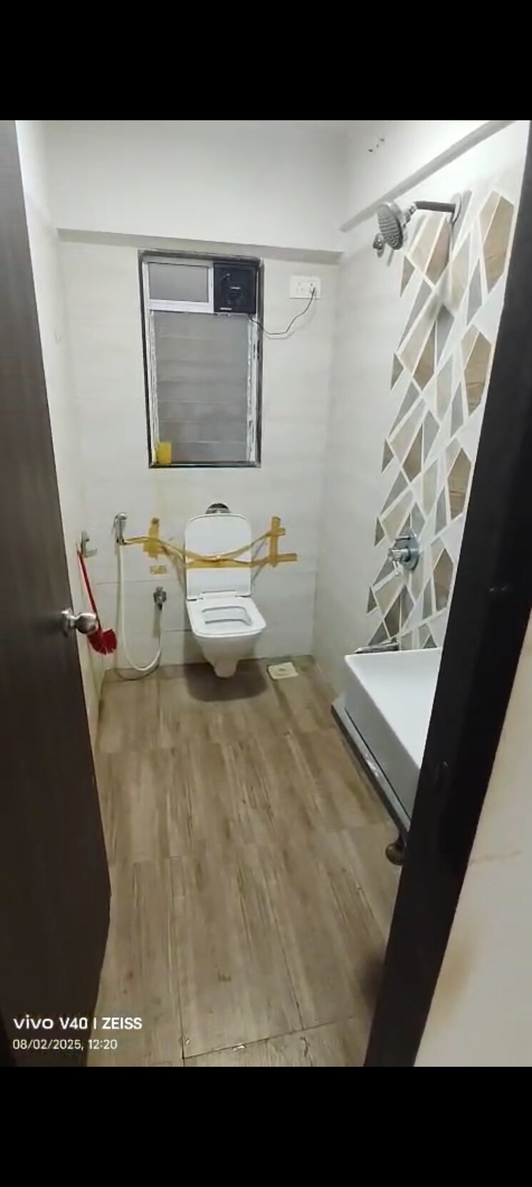 Bathroom, hirani-swanand-oasis 2 Bedroom 647 Sq.Ft. Apartment In Kurla Mumbai 9032020