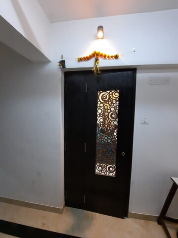 Furnished Amenities in 1 RK Apartment at Kurla East – for Rent