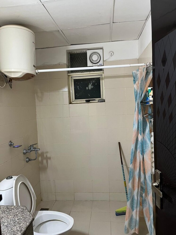 Bathroom, vatika-gurgaon-21 2 Bedroom 1230 Sq.Ft. Apartment In Sector 83 Gurgaon 9032053