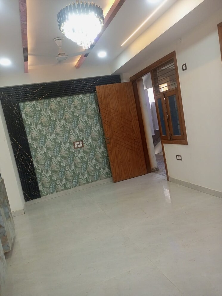 Room, dmd-hometech-awas-yojna 2 Bedroom 1050 Sq.Ft. Apartment In Sector 73 Noida 9032058