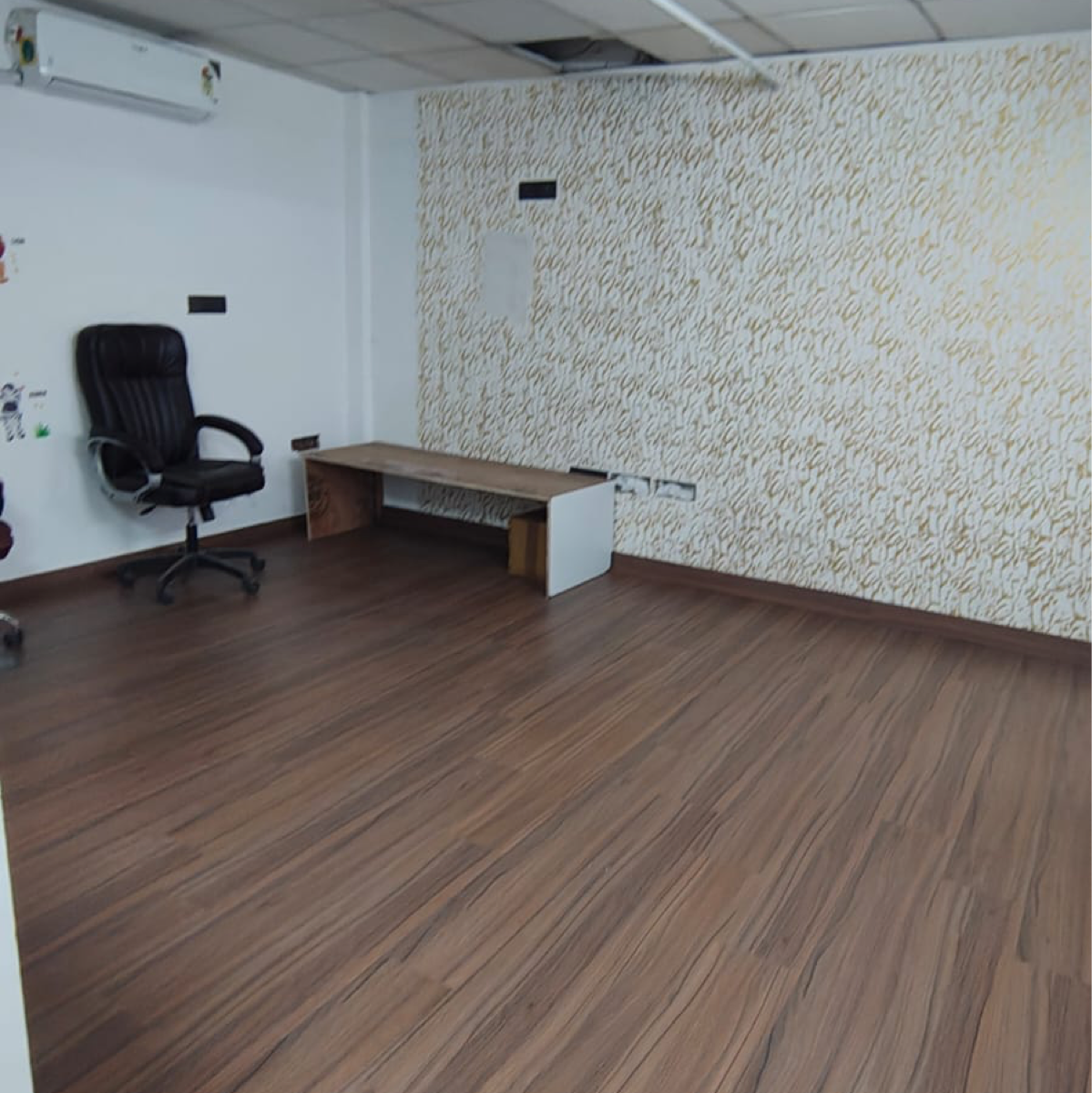 Office Space For Rent in Shivalik Road