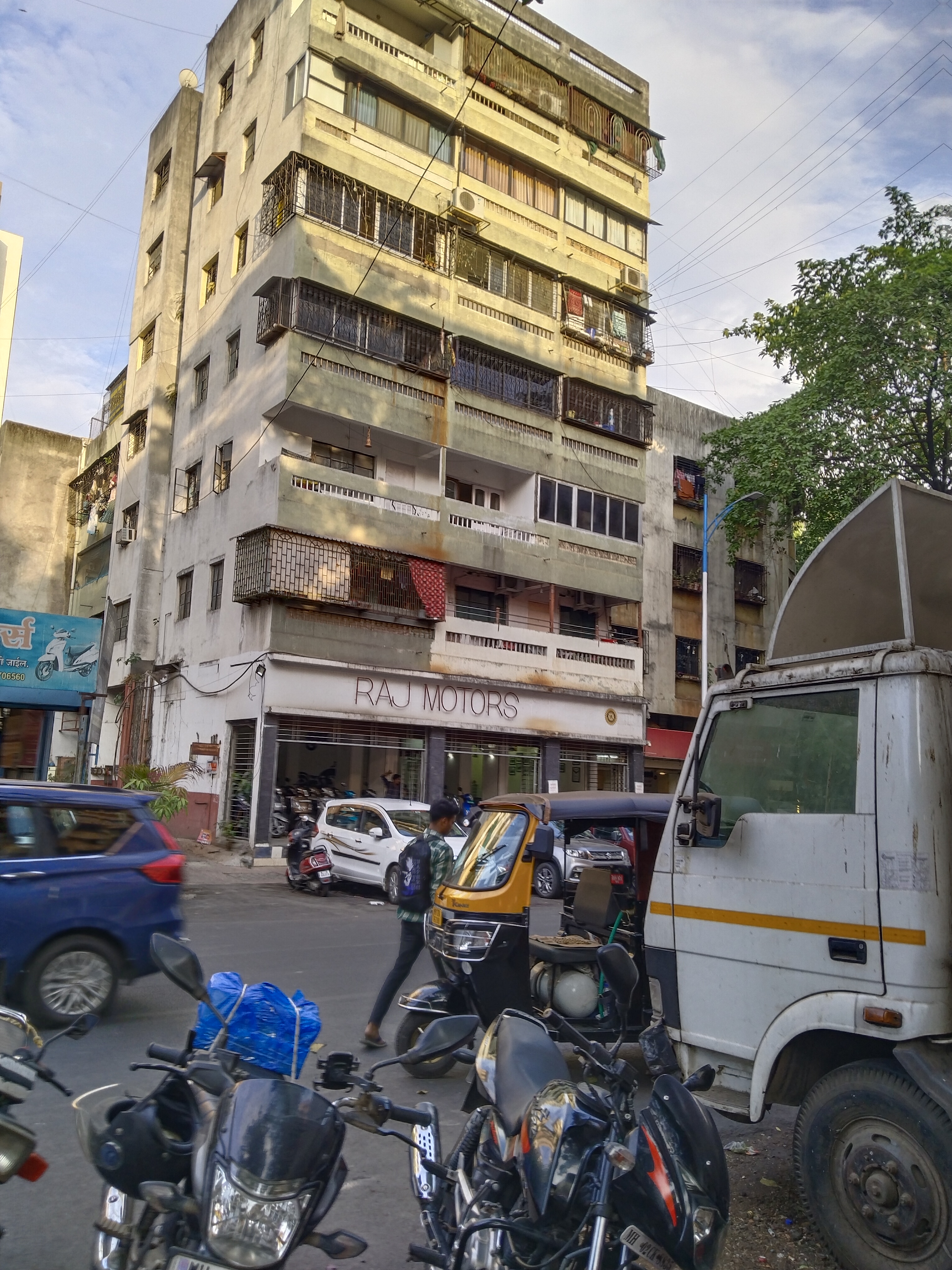 1 BHK Apartment For Rent in Hermes Tower