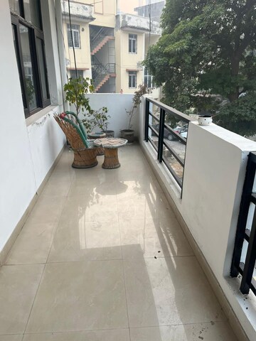 Balcony in 3 BHK Builder Floor at SS Mayfield Gardens, Mayfield Garden – for Rent