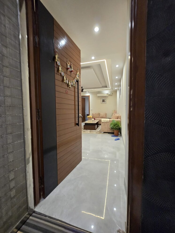 Living Room, palm-residency-chhatarpur 3 Bedroom 1250 Sq.Ft. Builder Floor In Chattarpur Delhi 9032094