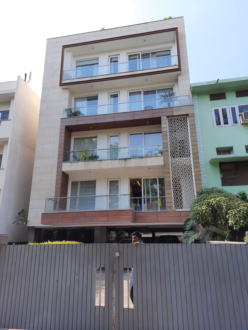 3 BHK + Servant Room Builder Floor For Rent in Jor Bagh