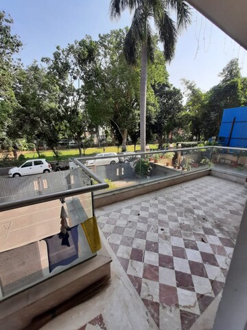 Balcony in 3 BHK Builder Floor at Jor Bagh – for Rent