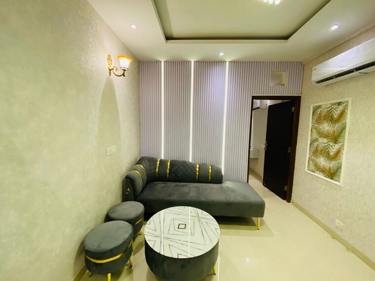 Living Room, vip road 1 Bedroom 900 Sq.Ft. Apartment In Vip Road Zirakpur 9032106