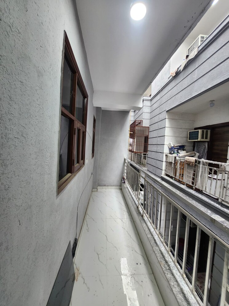 Balcony, risland-sky-mansion 1 Bedroom 450 Sq.Ft. Builder Floor In Chattarpur Delhi 9032107