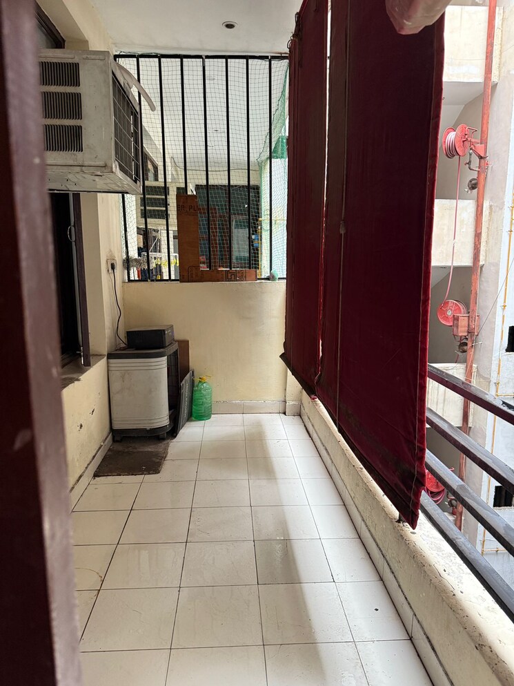 Balcony, surya-towers-zirakpur 2 Bedroom 1250 Sq.Ft. Apartment In Lohgarh Zirakpur 9032113