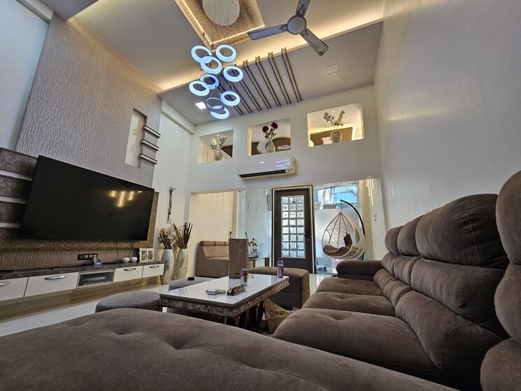 Living Room, gaurav-enclave-i 4 Bedroom 3500 Sq.Ft. Villa In Mira Road Thane 9032151