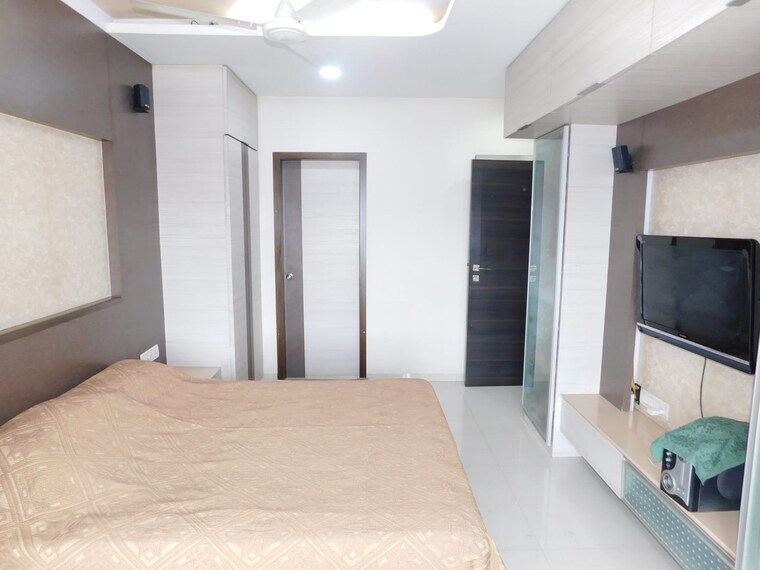 undefined, brindavan-chs 3 Bedroom 1400 Sq.Ft. Apartment In Andheri East Mumbai 9032161