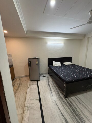 1 RK Builder Floor For Rent in Sector 40