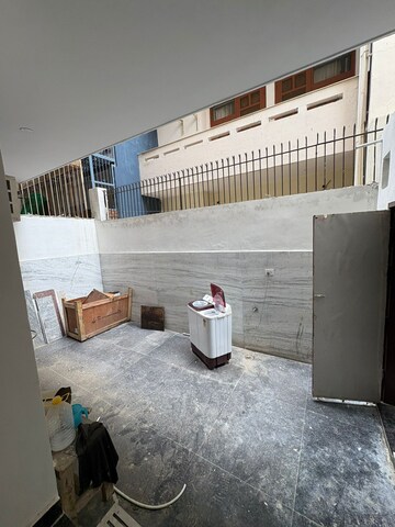 1 RK Builder Floor – Exterior View View at Sector 40 - for Rent