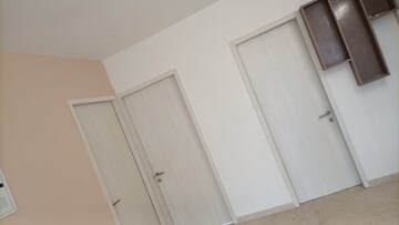 Furnished Amenities in 3.5 BHK Apartment at Birla Navya, Sector 63a – for Rent