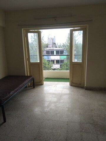 Room in 2 BHK Apartment at Bhosale Enclave, Bhosale Nagar – for Rent