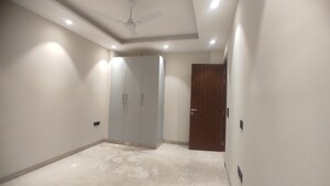  3 BHK Builder Floor at Safdarjung Enclave – for Sale