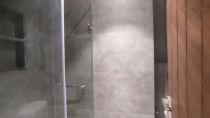  3 BHK Builder Floor at Safdarjung Enclave – for Sale