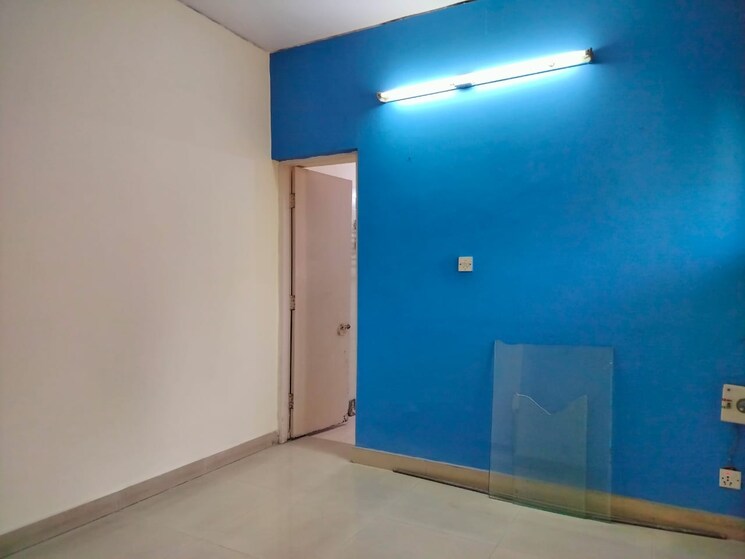 Room, sarita-vihar-pocket-j-rwa 2 Bedroom 929 Sq.Ft. Apartment In Sarita Vihar Delhi 9032194