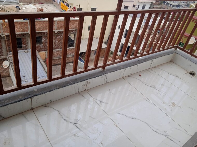 Balcony, gola road 3 Bedroom 1695 Sq.Ft. Apartment In Gola Road Patna 9032217