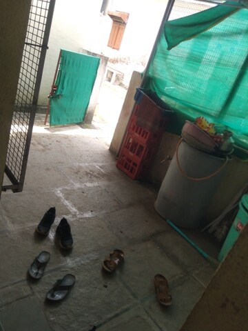 Team Area in 1 BHK Independent House at Suyog Nagar, Senapati Bapat Road – for Rent