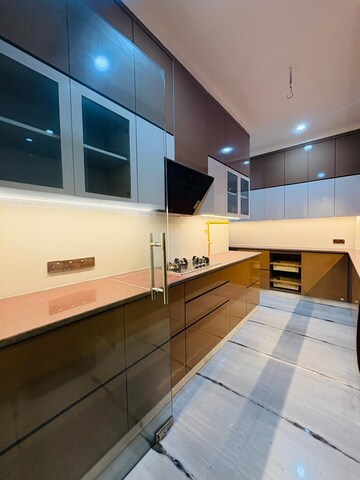 Kitchen in 3 BHK Builder Floor at Ansal Plaza Sector-23, Sector 23 – for Rent