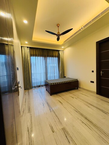 Kitchen in 3 BHK Builder Floor at Ansal Plaza Sector-23, Sector 23 – for Rent