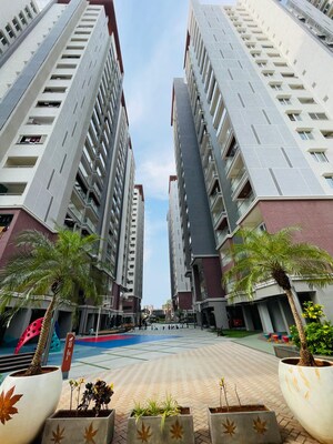 4 BHK Villa – Exterior View View at Aurobindo The Regent, Kondapur - for Sale