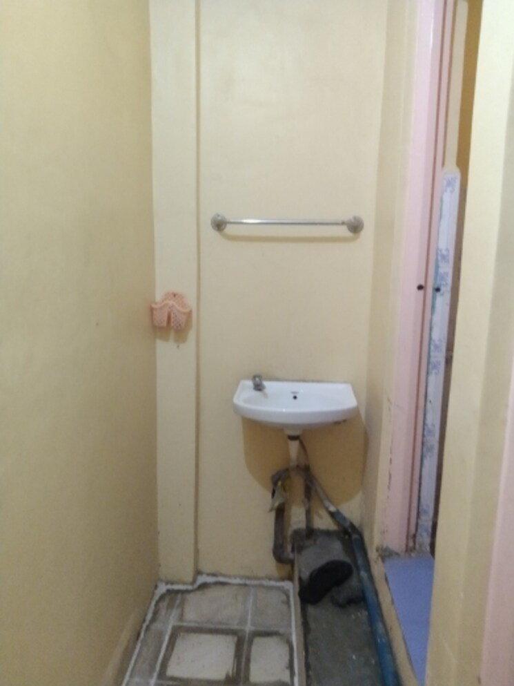 Other, shivaji-chs 1 Bedroom 800 Sq.Ft. Apartment In Gokhalenagar Pune 9032214