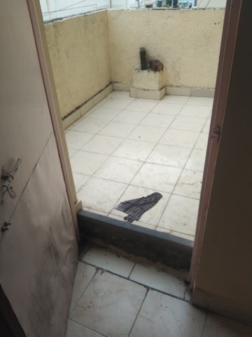  1 BHK Apartment at Shivaji CHS, Gokhalenagar – for Rent