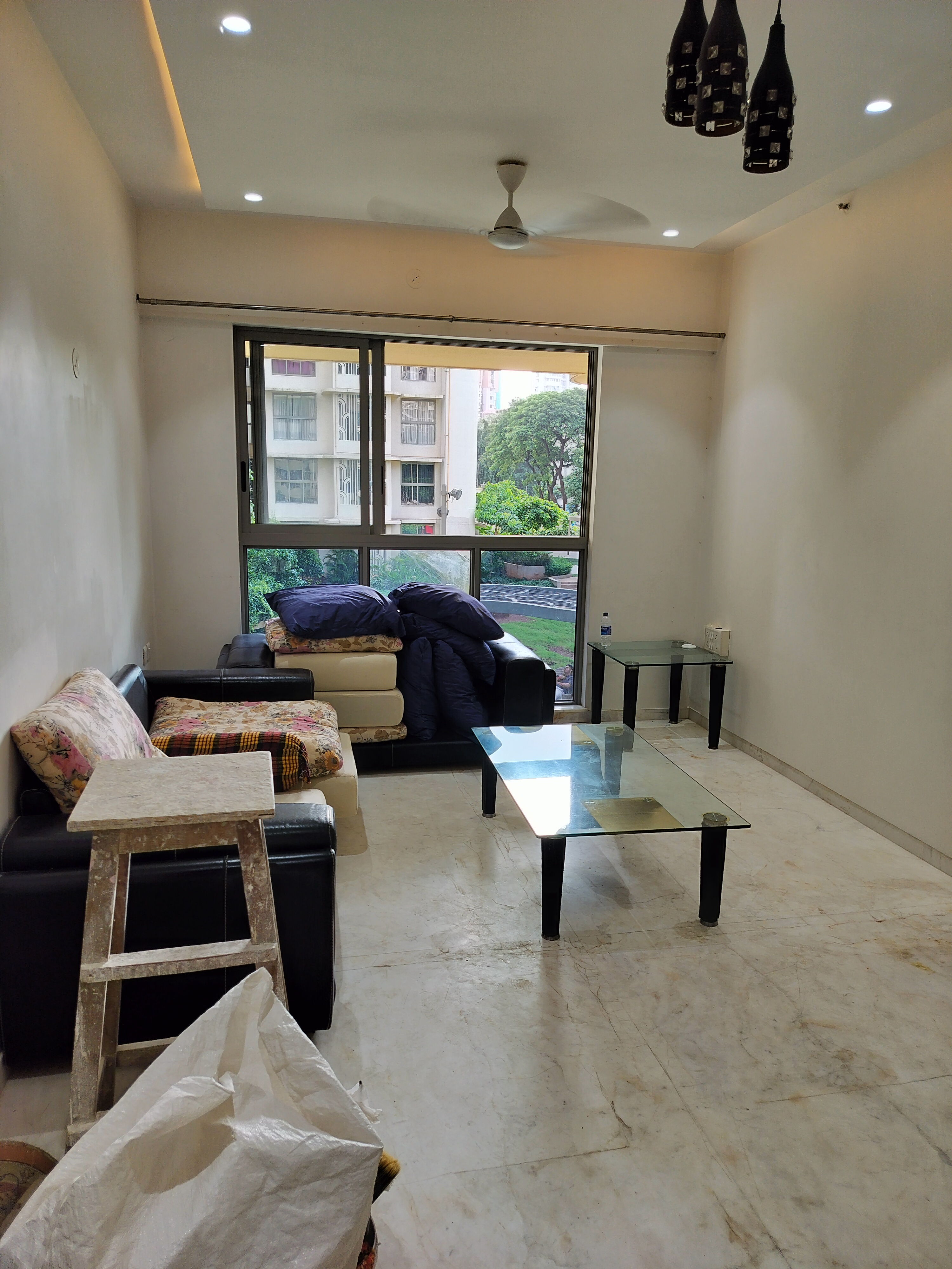 2 BHK Apartment For Rent in Lodha Bel Air