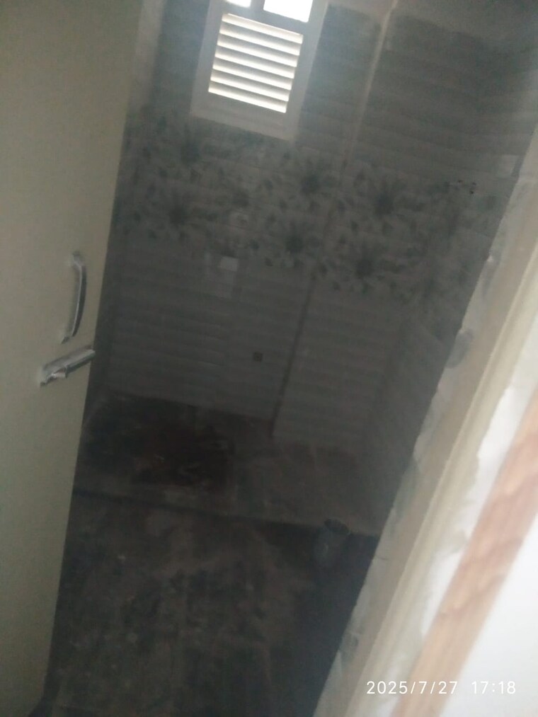 Bathroom, gola road 3 Bedroom 1640 Sq.Ft. Apartment In Gola Road Patna 9032234