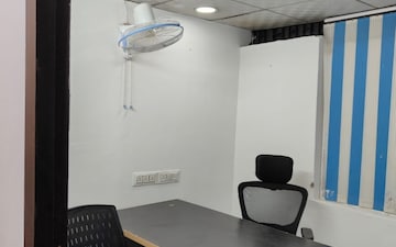 Office Space For Rent in Sector 63