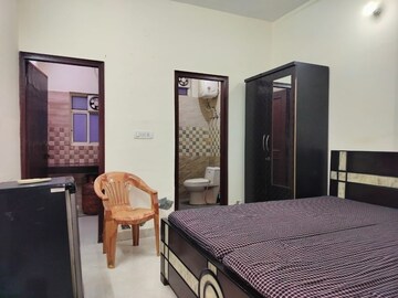 1 RK Apartment For Rent in Sarita Vihar Pocket-C RWA, Sarita Vihar