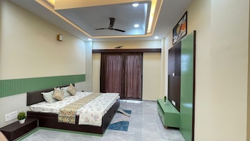Bedroom in 5 BHK Independent House at Narayan Vihar – for Sale